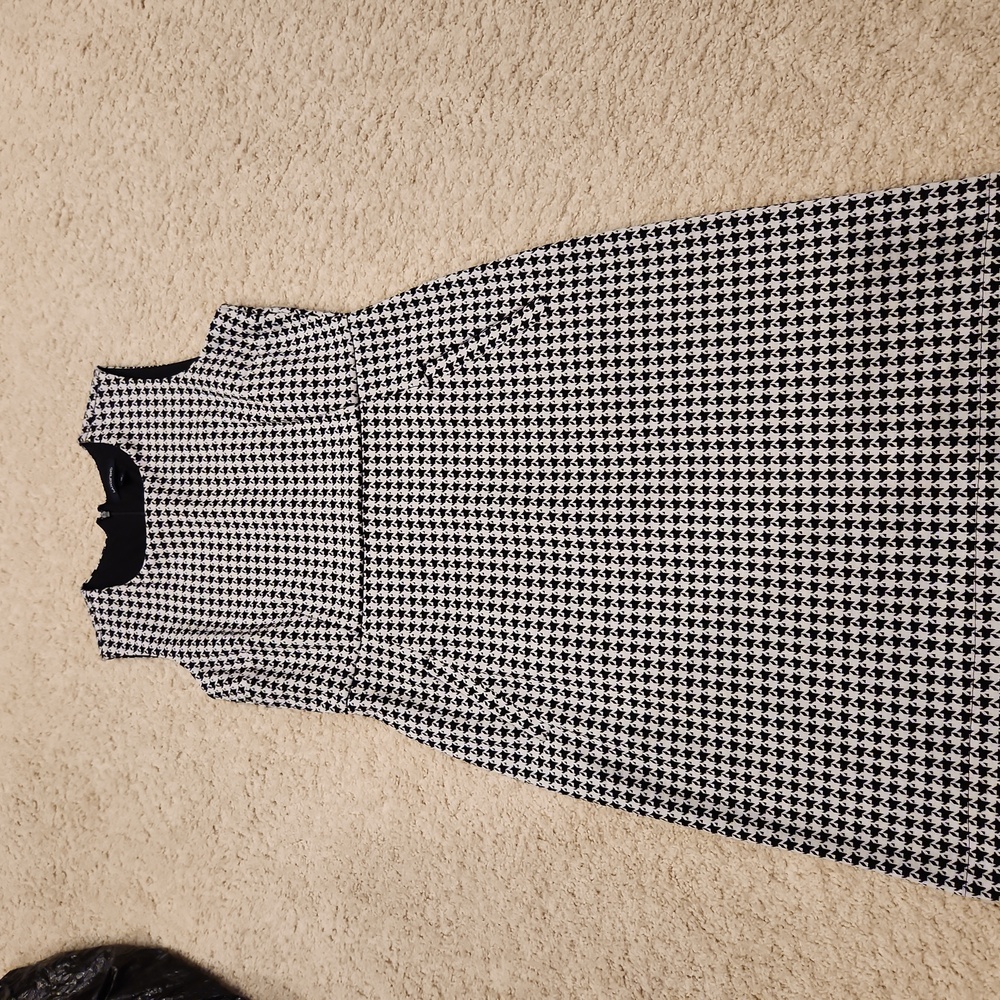 Lands End sleeveless dress